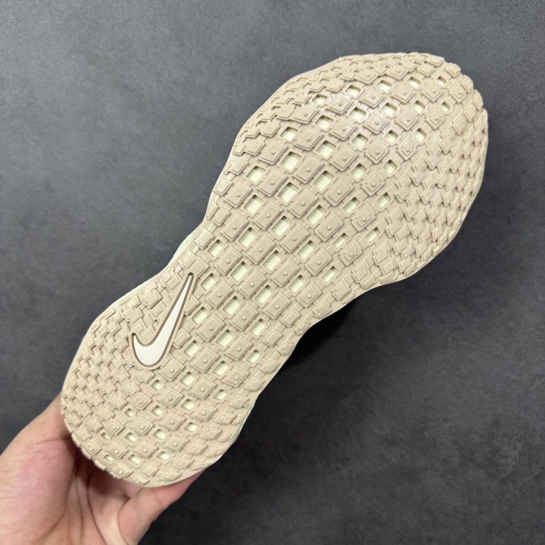 图片[9]-【公司级】HYEIN SEO x Nike Ava Rover Ava Rover 联名鞋 该鞋款采用流线型轮廓设计，鞋面结合 TPU 网格支撑结构，中底搭载 ReactX 泡棉材质，外底为 华夫底纹，整体呈现机能风风格。 设计风格‌：以流线型轮廓和轻薄物料鞋面为主，TPU 网格状支撑结构增强支撑性。 ‌ ‌中底技术‌：采用 ReactX 泡棉材质，提供缓震性能。 ‌外底设计‌：华夫底纹外底兼顾灵活度和抓地力。 货号：DX4215-006 尺码：36～45没半码 编码：LNHB280290-选品中心