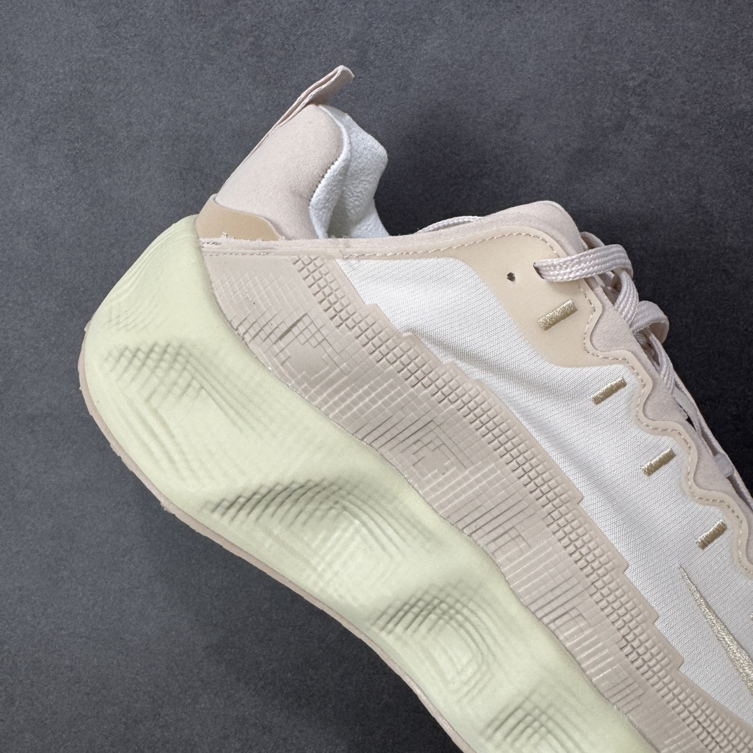 图片[6]-【公司级】HYEIN SEO x Nike Ava Rover Ava Rover 联名鞋 该鞋款采用流线型轮廓设计，鞋面结合 TPU 网格支撑结构，中底搭载 ReactX 泡棉材质，外底为 华夫底纹，整体呈现机能风风格。 设计风格‌：以流线型轮廓和轻薄物料鞋面为主，TPU 网格状支撑结构增强支撑性。 ‌ ‌中底技术‌：采用 ReactX 泡棉材质，提供缓震性能。 ‌外底设计‌：华夫底纹外底兼顾灵活度和抓地力。 货号：DX4215-006 尺码：36～45没半码 编码：LNHB280290-选品中心