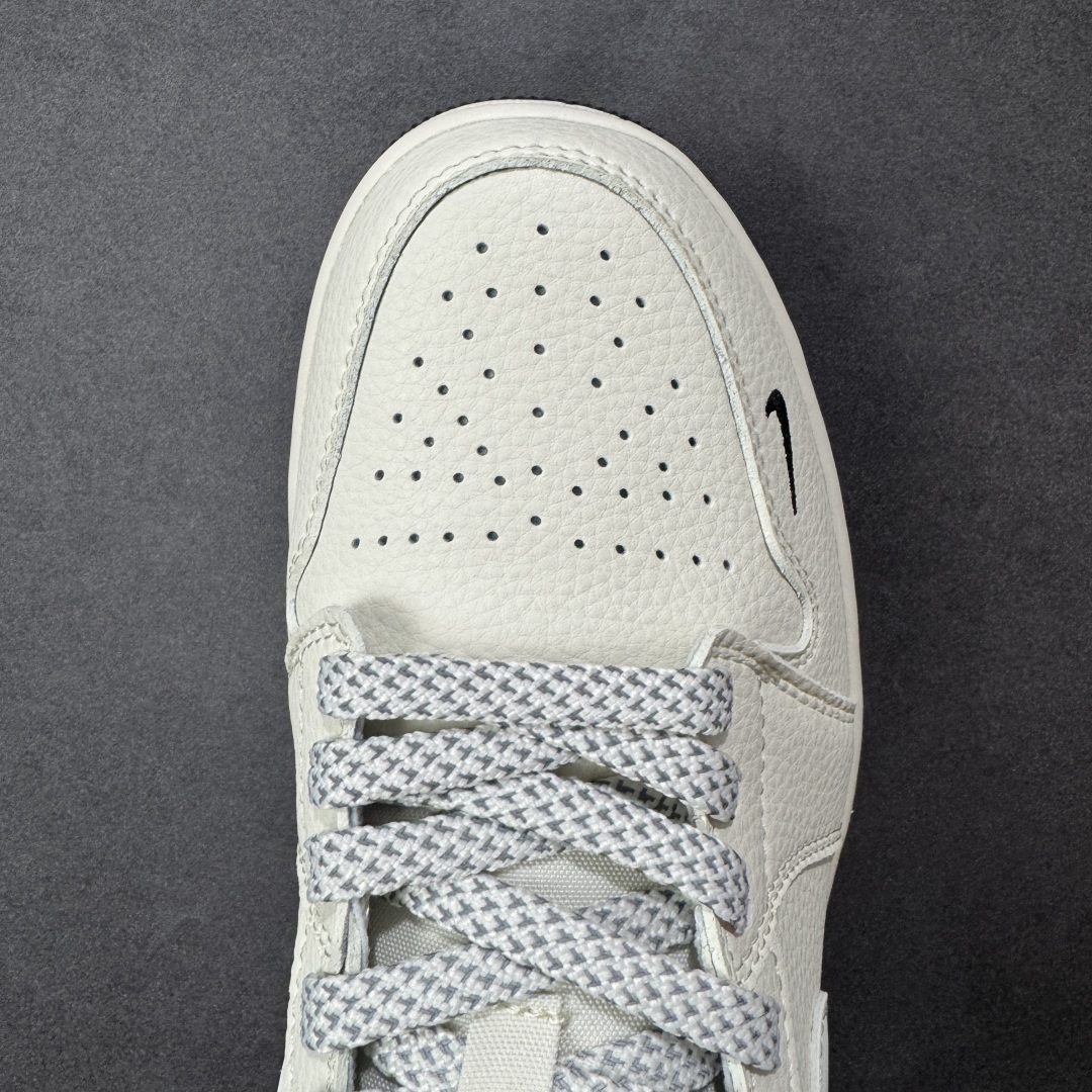 图片[8]-【定制版】Air Jordan 1 Low AJ1 乔1 经典黑 高端定制 低帮复古篮球鞋 XX3168-219  #定制鞋盒 大厂纯原品质出货 超高清洁度 皮料切割干净无任何毛边 细节完美   尺码：36 36.5 37.5 38 38.5 39 40 40.5 41 42 42.5 43 44 44.5 45 编码：HXSB330340-选品中心