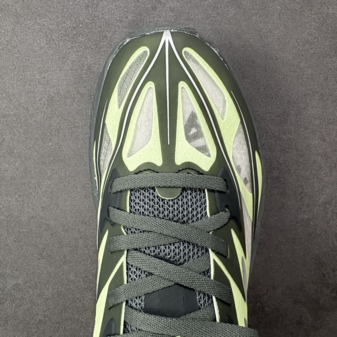 图片[8]-【福利跑量版】Satisfy xHOKA ONE ONE Mafate Speed 4 玛法特4系列低帮厚底轻量户外越野运动慢跑鞋 采用半透明轻量化纱网热熔面料材质 搭载轻量化材料超轻量泡棉中底 外置V版橡胶防滑黄金大底 此球鞋继承了HOKA的经典越野鞋型MAFATE SPEED4的设计 更在此基础上进行了创新和提升 使得它既适合户外越野跑，又充满了时尚潮流的元素。它的半透明鞋面设计 不仅让鞋身看起来更加轻便 而且提供了良好的透气性 而保护性的防撕裂尼龙面料，则确保了在复杂地形中的耐用性。 双层ProFly™中底的 用，是这款鞋的另一个亮点。 VIBRAM MEGAGRIP®及 LITEBASE®大底的搭载，更是让这款鞋在保持高抓地力的 减轻了鞋底的重量 尺码： 36 36.5 37.5 38 38.5 39 40 40.5 41.5 42 42.5 43 44 44.5 45-选品中心