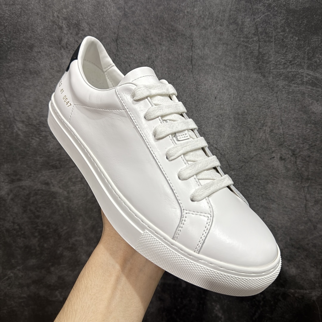 Common Projects CP历年经典款百搭小白鞋 此款一直非常火爆市场供不应求 杨幂 唐嫣各路明