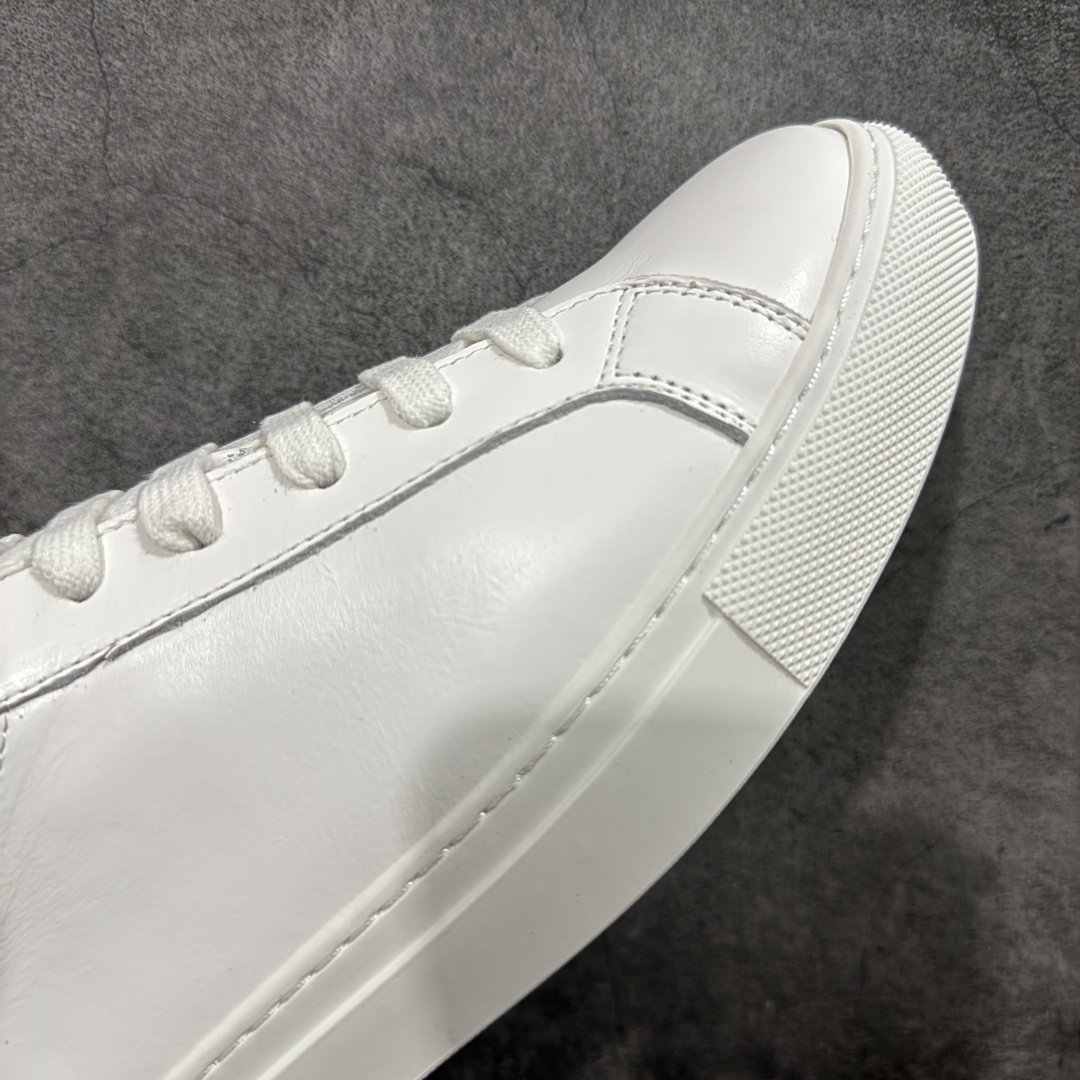 Common Projects CP历年经典款百搭小白鞋 此款一直非常火爆市场供不应求 杨幂 唐嫣各路明