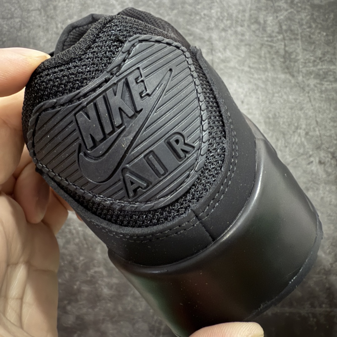 图片[2]-【Max纯原版】Nike Air Max 90 舒适 复古 合成革减震防滑透气 低帮 休闲跑步鞋 黑色 CN8490-003 顶级90款问市 开发数月 原版开发 多道QC质检 鞋型完美复刻 原厂级别工艺 正确色卡 正确气垫蓝光 正确大底 独家私模 采用进口头层牛皮拼接 定位高端市场 行业标杆工艺 尺码：39 40 40.5 41 42 42.5 43 44 44.5 45 46-选品中心