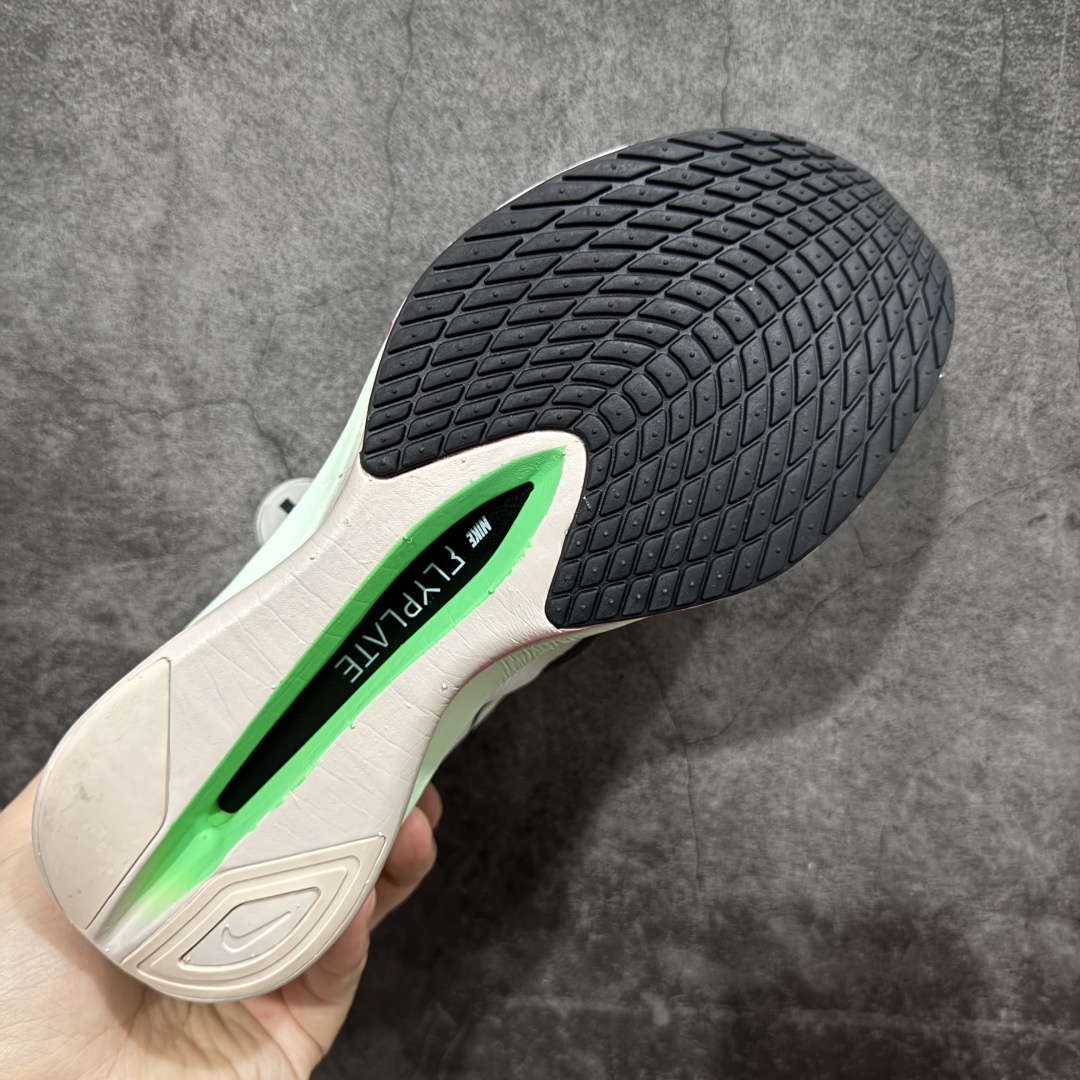 Nike ZoomX Vaporfly NEXT%4减震马拉松跑步鞋 全掌碳纤维原楦原纸版数据开发采用同