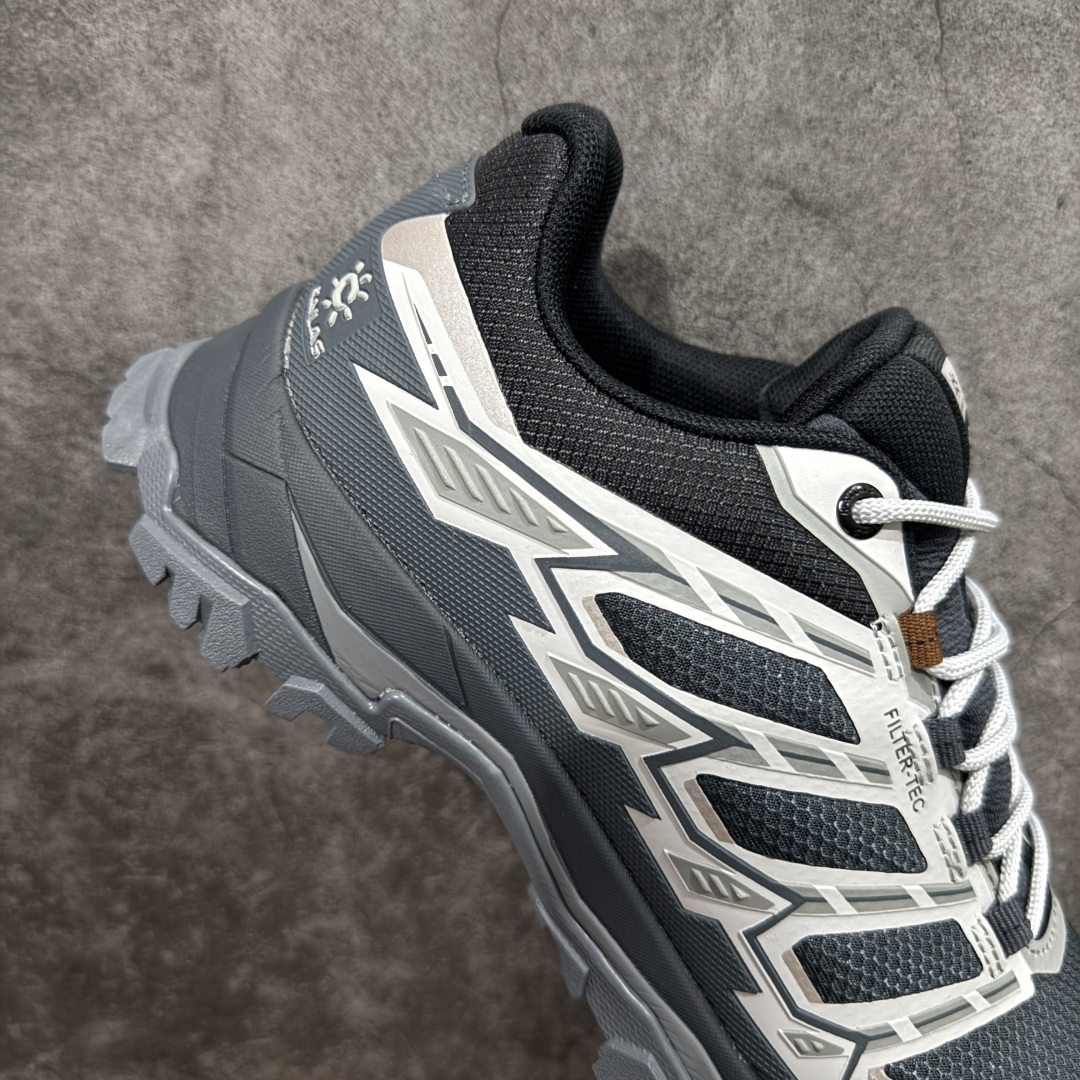 图片[7]-【Top纯原】凯乐石KAILAS 远征5 FLT 舒适简约经典登山 防滑耐磨防水 低帮 徒步鞋 鞋面材质：运用耐磨防砂网布，能防止沙石进入鞋内，同时具备良好的透气性，可让脚部保持干爽。 \\t鞋底性能：搭载Vibram防滑耐磨大底，有出色的抓地力，仿鲨齿纹路设计，能应对各种复杂路面；鞋底还能提供良好的稳定性和支撑力，减少脚部疲劳。 \\t防水技术：采用FILTERTEC防水透气技术，防水指数高达8000mm H₂O，能有效防止雨水渗透，同时能保持脚面干爽。 \\t细节设计：鞋头采用橡胶防撞包边，保护脚趾免受伤害；鞋舌一体式设计，防止碎石泥沙进入；采用亚洲人脚型鞋楦设计，配合中腰包裹，提高舒适性。 适用场景：适合多日或单日轻装徒步，也可用于城市通勤，是一双兼顾户外与日常穿着的多功能鞋子。 尺码：39-45-选品中心