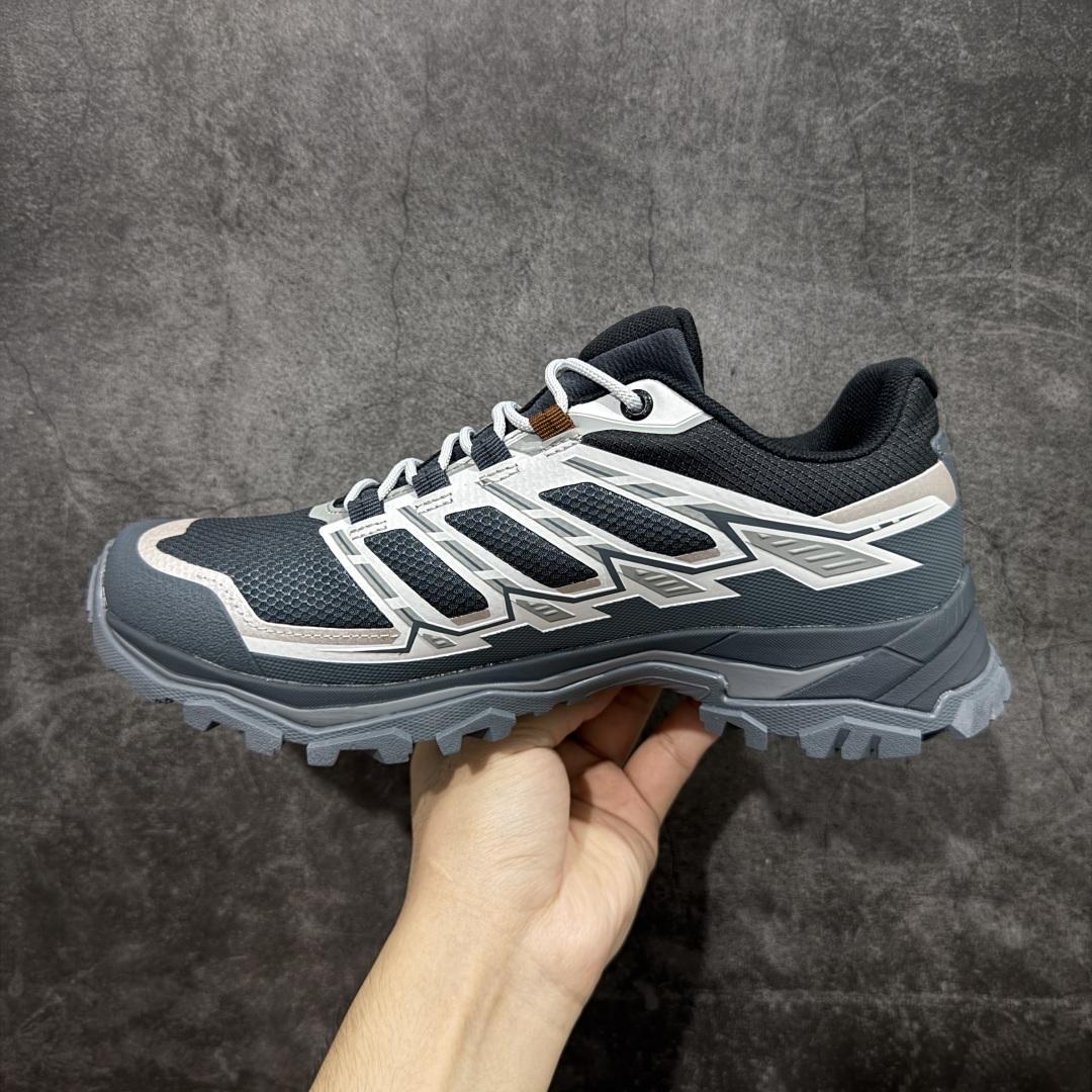 图片[2]-【Top纯原】凯乐石KAILAS 远征5 FLT 舒适简约经典登山 防滑耐磨防水 低帮 徒步鞋 鞋面材质：运用耐磨防砂网布，能防止沙石进入鞋内，同时具备良好的透气性，可让脚部保持干爽。 \\t鞋底性能：搭载Vibram防滑耐磨大底，有出色的抓地力，仿鲨齿纹路设计，能应对各种复杂路面；鞋底还能提供良好的稳定性和支撑力，减少脚部疲劳。 \\t防水技术：采用FILTERTEC防水透气技术，防水指数高达8000mm H₂O，能有效防止雨水渗透，同时能保持脚面干爽。 \\t细节设计：鞋头采用橡胶防撞包边，保护脚趾免受伤害；鞋舌一体式设计，防止碎石泥沙进入；采用亚洲人脚型鞋楦设计，配合中腰包裹，提高舒适性。 适用场景：适合多日或单日轻装徒步，也可用于城市通勤，是一双兼顾户外与日常穿着的多功能鞋子。 尺码：39-45-选品中心