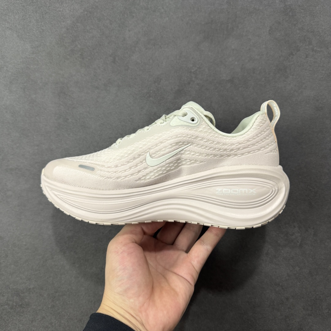 【纯原】Nike VOMERO PLUS RUN 轻盈跑鞋舒适百搭防滑耐磨 低帮 休闲跑步鞋货号：HV8