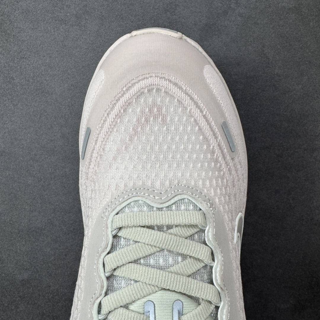【纯原】Nike VOMERO PLUS RUN 轻盈跑鞋舒适百搭防滑耐磨 低帮 休闲跑步鞋货号：HV8