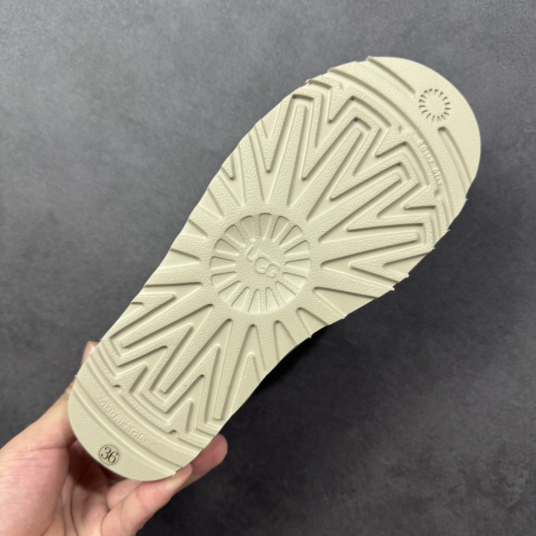 图片[9]-【X1版本】25新款UGGClassicMicro经典超迷你 经典靴型搭载更低帮设计居家外出易搭配 广州外贸大厂生产鞋头到鞋垫真羊皮毛一体独立外盒包装芯片带防水工艺区别市面任何版本 独立原版开发大底羊绒鞋垫冬季保暖外出家居都是很适合的选择近年uug推出款式系列局部偏向年轻消费者喜好也走到时尚潮流穿搭的前沿鞋身材质防泼水涂层翻毛皮鞋面17毫米UGGPURE™植入式羊毛内底轻便防滑舒适橡胶外底带有品牌LOGO商标带全套包装 尺码：353637383940-选品中心