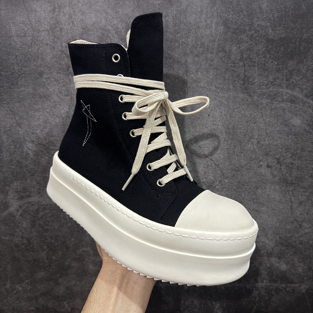 图片[3]-【莞产G版】Rick Owens Drkshdw 瑞克·欧文斯尼龙罗缎高帮时尚运动板鞋 厚底黑白帆布 二级市场已经7K以上 平台客户随意卖四位数 RO广东原厂出品 纯原天花板 原版一比一复刻 冲正绝不翻车 还原度达到百分之98以上 原楦开发纸版版型 ZP拆解原版1：1复模裁片纸版 力求做到0错位 这样才能达到和zp一致的鞋型味道 采用进口cnc数控机床开发对版独家tpu奶香大底 区别于市场所有版本 zp同源全头层粒面小牛皮 达到和zp一致手感 原厂进口细纹布 万邦订购原厂高弹粉红色海绵 内里搭配软质细腻羊皮 TPU高密度大底 软硬度透光度高已经测试和原版一致 尺码：36 37 38 39 40 41 42 43 44 45 46-选品中心