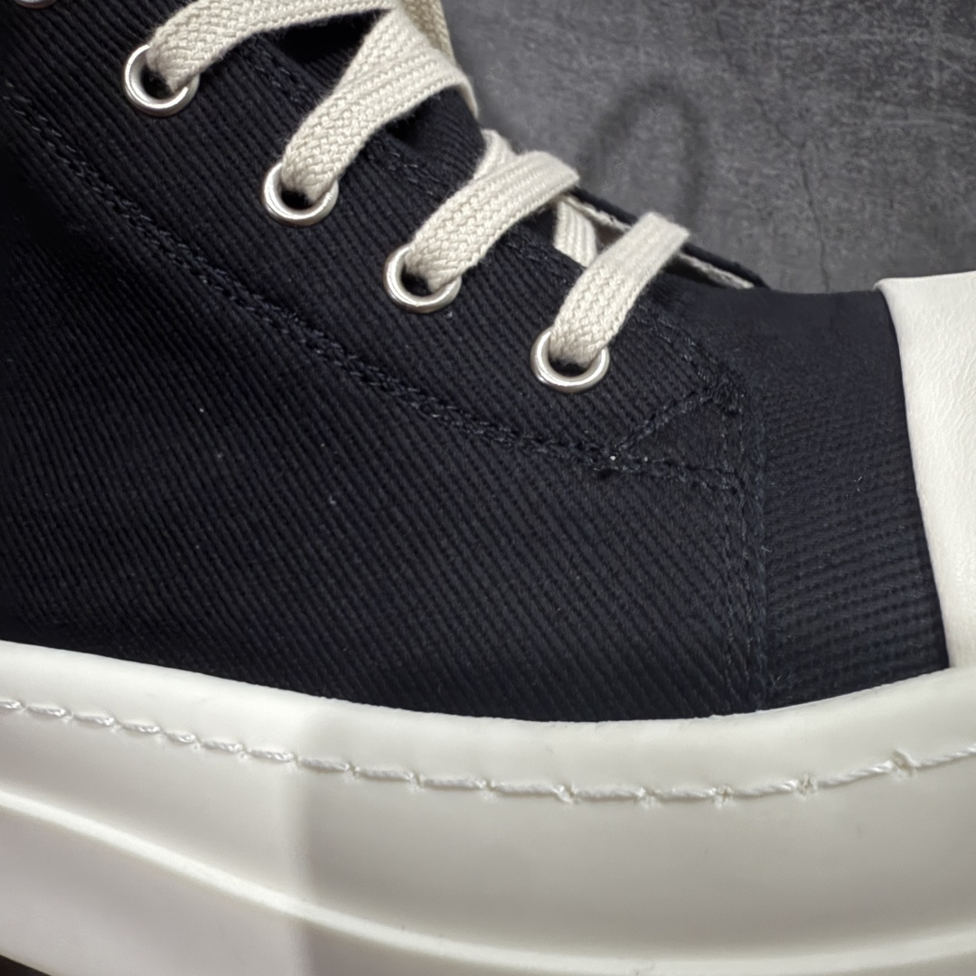 图片[4]-【莞产G版】Rick Owens Drkshdw 瑞克·欧文斯尼龙罗缎高帮时尚运动板鞋 厚底黑白帆布 二级市场已经7K以上 平台客户随意卖四位数 RO广东原厂出品 纯原天花板 原版一比一复刻 冲正绝不翻车 还原度达到百分之98以上 原楦开发纸版版型 ZP拆解原版1：1复模裁片纸版 力求做到0错位 这样才能达到和zp一致的鞋型味道 采用进口cnc数控机床开发对版独家tpu奶香大底 区别于市场所有版本 zp同源全头层粒面小牛皮 达到和zp一致手感 原厂进口细纹布 万邦订购原厂高弹粉红色海绵 内里搭配软质细腻羊皮 TPU高密度大底 软硬度透光度高已经测试和原版一致 尺码：36 37 38 39 40 41 42 43 44 45 46-选品中心