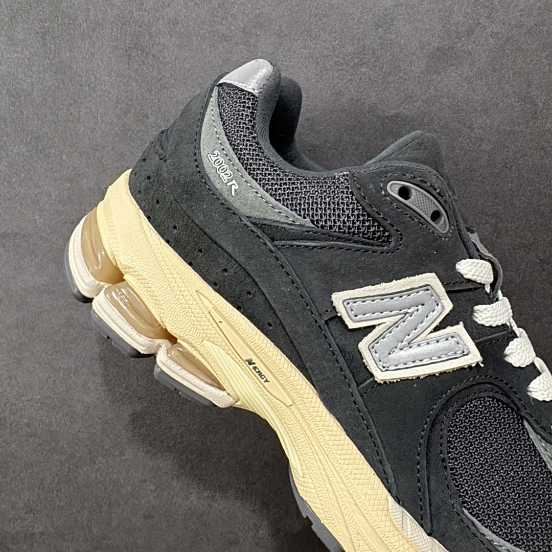 NB2002R 三色福利 组合底细腻翻毛皮 非库存 整单4000+ 目测一周左右售罄 上车抓紧。全码齐冲