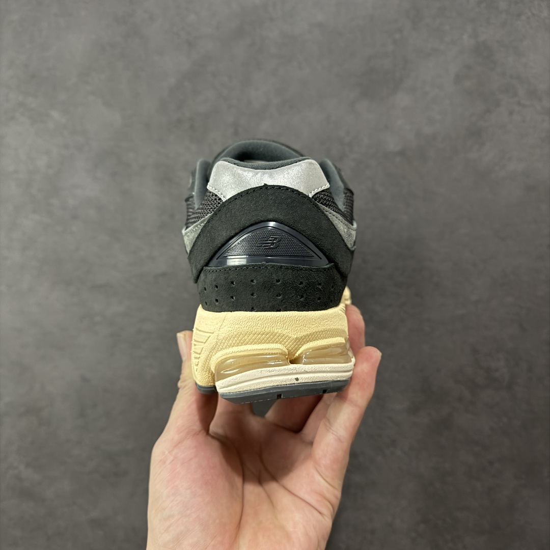 NB2002R 三色福利 组合底细腻翻毛皮 非库存 整单4000+ 目测一周左右售罄 上车抓紧。全码齐冲