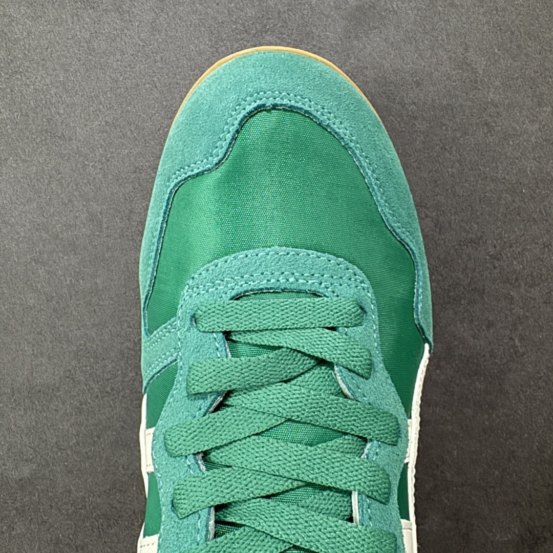 图片[8]-【公司级】Onitsuka Tiger鬼冢虎 男女运动休闲鞋百搭轻便透气休闲鞋子SERRANO™ 中性运动鞋 Serrano系类是鬼塚虎多年来的畅销款之一，以马德里的塞拉诺大街命名，有为数众多的不同配色款。采用透气皮革+合成材料拼接的鞋面，真皮内里穿着舒适；特征为前部略上翘，薄底，中底采用solyte材料，EVA中底；轻巧而有弹性，穿着非常舒适 橡胶大底。 尺码： 36-45 编码： AMB210220-选品中心