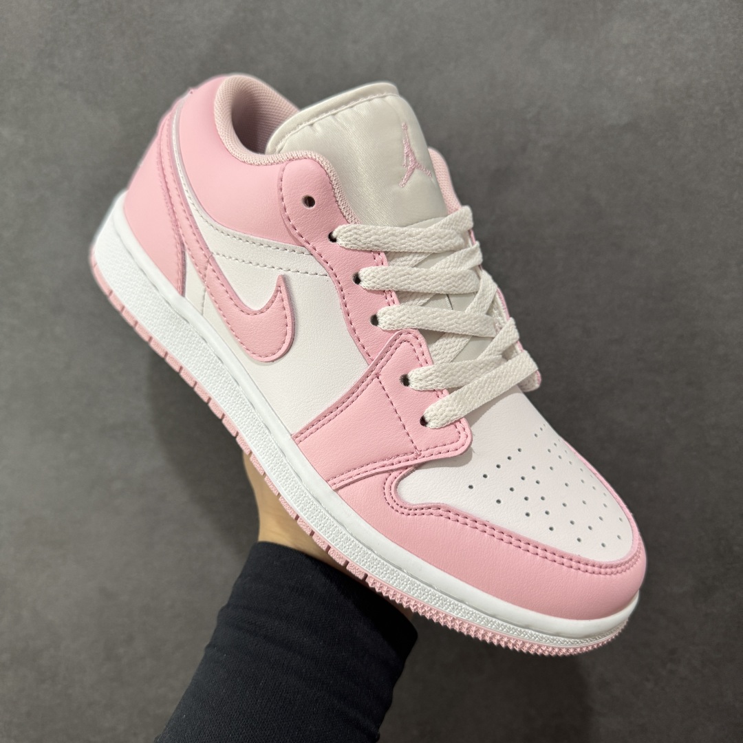 图片[3]-【K版纯原】Air Jordan AJ1 Low 低帮 白粉 553560-614 全新流水线出品 市场第二梯队最强版 全部原鞋开发 原楦原纸板开发 全鞋电脑针车 原厂内置全掌气垫 原盒内在原标 唯一Zp原版鞋带绑法 免检产品 全新2022版型 全头层皮料 完美零毛边处理 原厂配置全掌气垫 价格定位良心 新配色陆续出货 尺码：36 36.5 37.5 38 38.5 39 40-选品中心