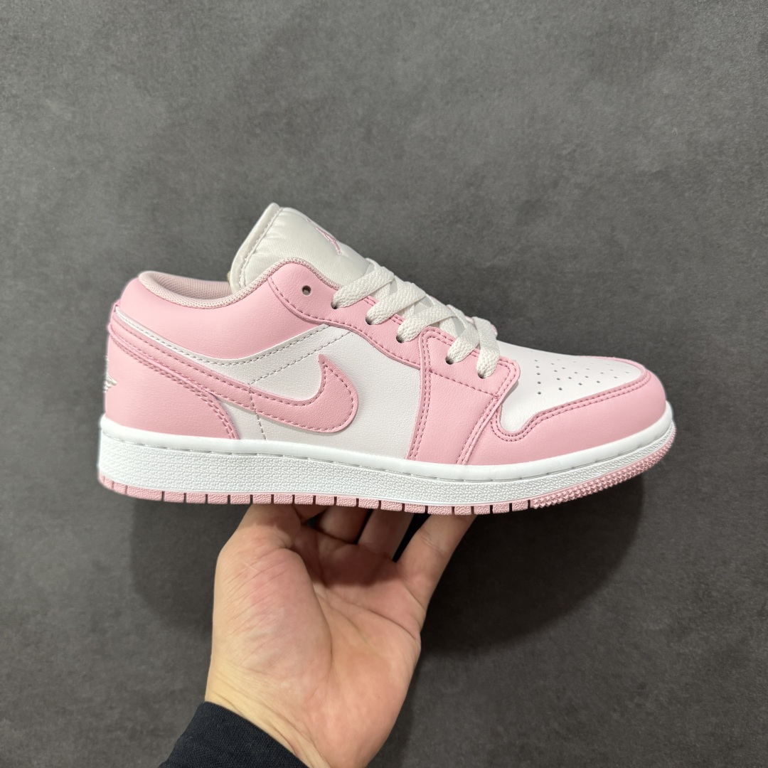 【K版纯原】Air Jordan AJ1 Low 低帮 白粉 553560-614 全新流水线出品 市场第二梯队最强版 全部原鞋开发 原楦原纸板开发 全鞋电脑针车 原厂内置全掌气垫 原盒内在原标 唯一Zp原版鞋带绑法 免检产品 全新2022版型 全头层皮料 完美零毛边处理 原厂配置全掌气垫 价格定位良心 新配色陆续出货 尺码:36 36.5 37.5 38 38.5 39 40-选品中心