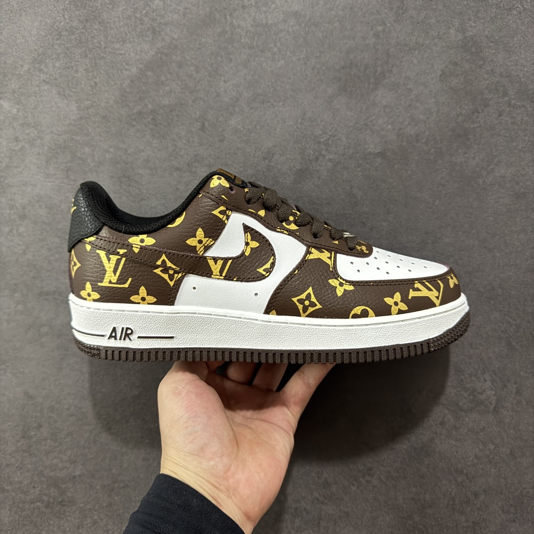 【定制版】Nike Air Force 1\'07 Low LV联名 经典白棕 空军一号低帮休闲板鞋  #原楦头原纸板 原装鞋盒 定制五金配件 内置全掌气垫 原厂鞋底 货号:CZ3986-004  尺码:36 36.5 37.5 38 38.5 39 40 40.5 41 42 42.5 43 44 44.5 45 编码:HXSA310320-选品中心