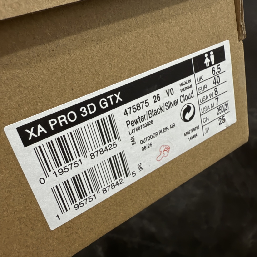 图片[9]-【绿x版】SALOMON XA Pro 3D GTX 萨洛蒙潮流越野机能户外功能鞋 灰黑色 防水 新配色出货 475875 纯原外贸平台特供订单 耗时半年巨作 全套原纸板楦头开发 原厂特供网布配套加持 确保原汁原味 完美呈现版型 原档数据独家私模五层组合大底 男女鞋同步官方开发至46.5 原装Ortholite轻量化鞋垫 中底布带钢印编号 原厂TPU锁扣 进口港宝加持 后跟自然饱满 还原公司包裹性 鞋面采用SENSIFT贴合技术 全方位贴合包裹脚型 鞋跟部鞋底牵引设计 提供强大的抓地性能 更适应野外崎岖不平的道路 其3D ADVANCED CHASSIS底盘 材料轻量大化 钉齿设计更具稳定性 防护性 鞋底易磨损区运用CONTAGRIP高耐磨材料 应对城市硬质路面长距离跑考验 尺码：36 36.5 37.5 38 38.5 39 40 40.5 41 42 42.5 43 44 44.5 45 46 46.5-选品中心