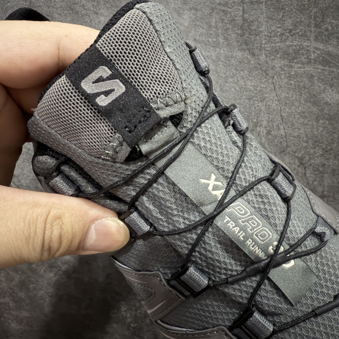 图片[6]-【绿x版】SALOMON XA Pro 3D GTX 萨洛蒙潮流越野机能户外功能鞋 灰黑色 防水 新配色出货 475875 纯原外贸平台特供订单 耗时半年巨作 全套原纸板楦头开发 原厂特供网布配套加持 确保原汁原味 完美呈现版型 原档数据独家私模五层组合大底 男女鞋同步官方开发至46.5 原装Ortholite轻量化鞋垫 中底布带钢印编号 原厂TPU锁扣 进口港宝加持 后跟自然饱满 还原公司包裹性 鞋面采用SENSIFT贴合技术 全方位贴合包裹脚型 鞋跟部鞋底牵引设计 提供强大的抓地性能 更适应野外崎岖不平的道路 其3D ADVANCED CHASSIS底盘 材料轻量大化 钉齿设计更具稳定性 防护性 鞋底易磨损区运用CONTAGRIP高耐磨材料 应对城市硬质路面长距离跑考验 尺码：36 36.5 37.5 38 38.5 39 40 40.5 41 42 42.5 43 44 44.5 45 46 46.5-选品中心
