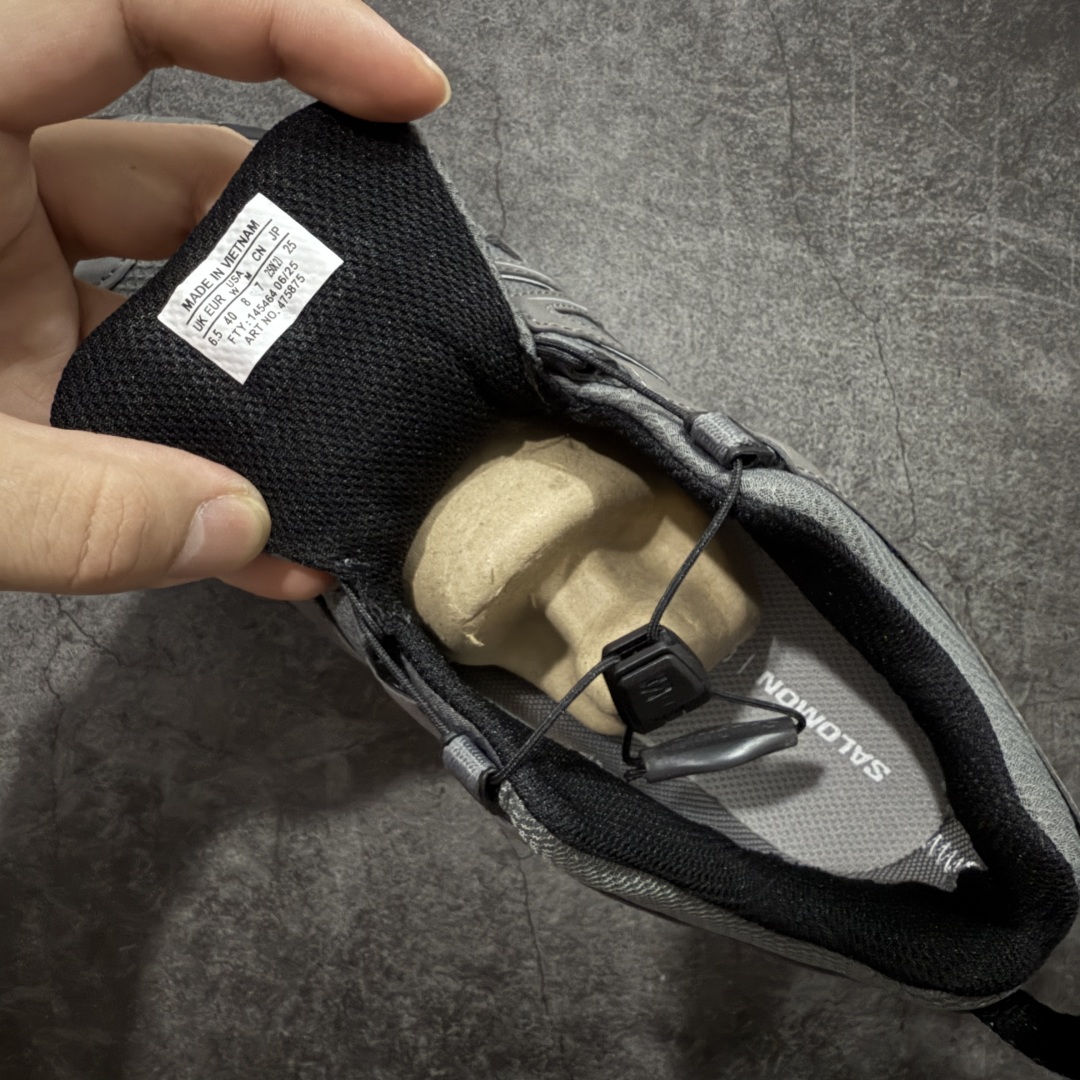 图片[7]-【绿x版】SALOMON XA Pro 3D GTX 萨洛蒙潮流越野机能户外功能鞋 灰黑色 防水 新配色出货 475875 纯原外贸平台特供订单 耗时半年巨作 全套原纸板楦头开发 原厂特供网布配套加持 确保原汁原味 完美呈现版型 原档数据独家私模五层组合大底 男女鞋同步官方开发至46.5 原装Ortholite轻量化鞋垫 中底布带钢印编号 原厂TPU锁扣 进口港宝加持 后跟自然饱满 还原公司包裹性 鞋面采用SENSIFT贴合技术 全方位贴合包裹脚型 鞋跟部鞋底牵引设计 提供强大的抓地性能 更适应野外崎岖不平的道路 其3D ADVANCED CHASSIS底盘 材料轻量大化 钉齿设计更具稳定性 防护性 鞋底易磨损区运用CONTAGRIP高耐磨材料 应对城市硬质路面长距离跑考验 尺码：36 36.5 37.5 38 38.5 39 40 40.5 41 42 42.5 43 44 44.5 45 46 46.5-选品中心