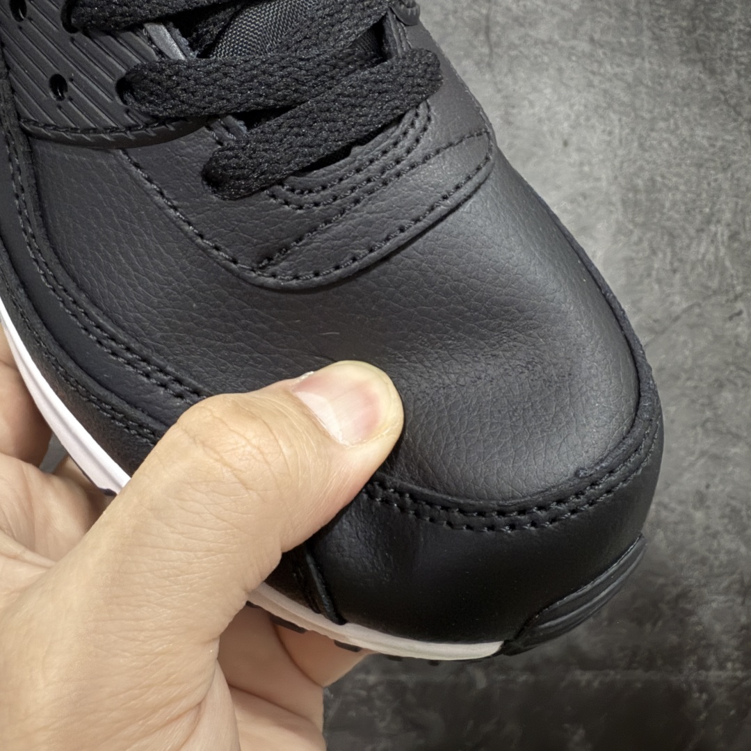 图片[5]-【Max纯原版】Nike Air Max 90 舒适 复古 合成革减震防滑透气 低帮 休闲跑步鞋 黑白CD6864-029 顶级90款问市 开发数月 原版开发 多道QC质检 鞋型完美复刻 原厂级别工艺 正确色卡 正确气垫蓝光 正确大底 独家私模 采用进口头层牛皮拼接 定位高端市场 行业标杆工艺 尺码：39 40 40.5 41 42 42.5 43 44 44.5 45 46-选品中心