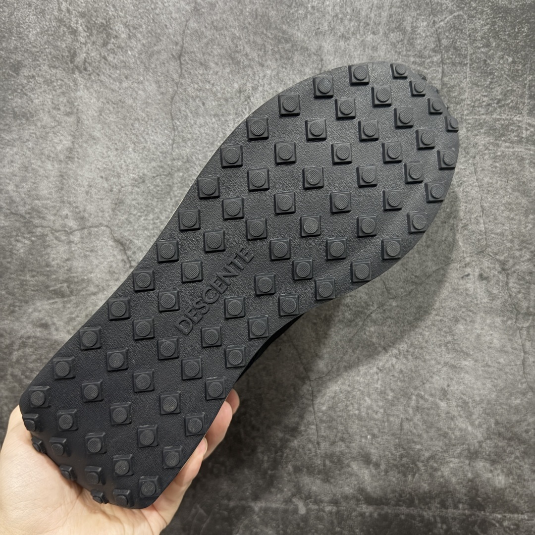 【莞产版】迪桑特DESCENTE Chron TRAINER 运动简约 低帮 生活休闲鞋 市面最优品质