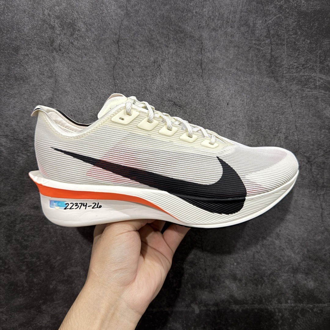 【纯原】Nike ZoomX Vaporfly NEXT%4 减震马拉松跑步鞋 HF6413-100全掌