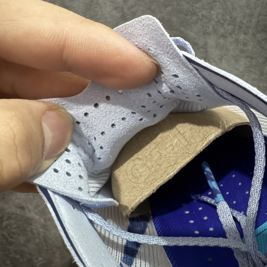 图片[7]-【XE纯原版】Nike ZoomX Vaporfly NEXT%4 减震马拉松跑步鞋 HF6414-001 全掌真碳板 原楦原纸版数据开发  目前市场最强品质 原版购入开发 原版定制网纱鞋面 分体式组合大底 中间层夹心全掌抗扭碳板 下层一次ReactX泡棉 区别市场一体底 超高质检清洁度 一切材质配件均与原版一致 原楦原纸板开发 匹配原版98%以上 完美弧度版型 原厂鞋标 立体反光鞋盒标 高端玩家必推版本 高价零售必推版本 欢迎对比市面任意版本‼️ 这双鞋简直是时尚与科技的完美融合，质感爆棚，搭配超亮眼的银色大勾子，瞬间成为街头焦点。不仅颜值在线，缓震性能更是一绝 不管是日常出街还是慢跑锻炼，都能给双脚极致舒适体验。  码数超全，36- 46 码任你选！别犹豫啦，穿上它，轻松走出潮流范，开启你的时尚运动新旅程 码段：36-46-选品中心