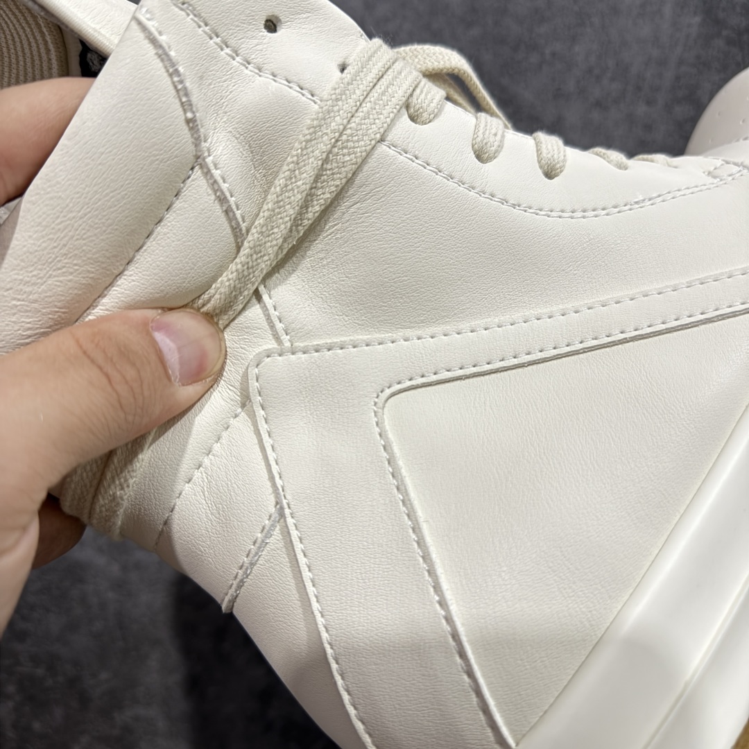 图片[6]-【莞产G版】Rick Owens Edfu 瑞克·欧文斯高帮皮面时尚运动板鞋 米白生胶高帮皮面倒三角 二级市场已经7K以上 平台客户随意卖四位数 RO广东原厂出品 纯原天花板 原版一比一复刻 冲正绝不翻车 还原度达到百分之98以上 原楦开发纸版版型 ZP拆解原版1：1复模裁片纸版 力求做到0错位 这样才能达到和zp一致的鞋型味道 采用进口cnc数控机床开发对版独家tpu奶香大底 区别于市场所有版本 zp同源全头层粒面小牛皮 达到和zp一致手感 原厂进口细纹布 万邦订购原厂高弹粉红色海绵 内里搭配软质细腻羊皮 TPU高密度大底 软硬度透光度高已经测试和原版一致 尺码：36 37 38 39 40 41 42 43 44 45 46-选品中心