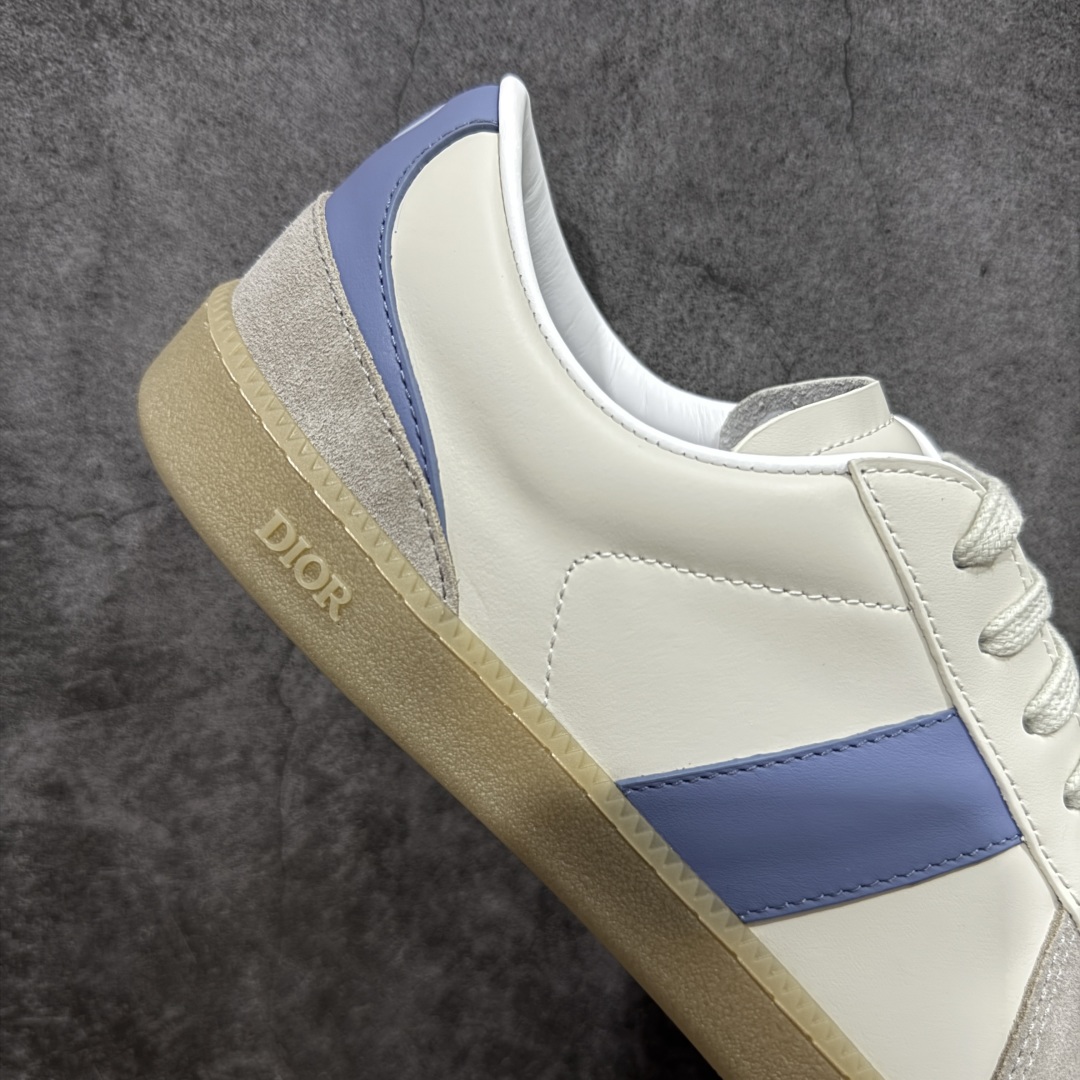 图片[7]-【莞定礼盒版】迪奥德训鞋DIOR迪奥 B01 Matchpoint 圆头系带低帮 原版开发 原材料打造 顶级礼盒包装 目前市场最高版本 标志着Dior经典款式的回归,以时尚优雅的廓形重新诠释。采用光滑皮革精心制作,鞋舌和内部侧面饰以Dior标志,鞋后跟处饰以CDIcon标志。搭配同色调橡胶鞋底点缀以Dior标志,可与Dior Icons限定 的各式造型搭配,打造精致造型。 尺码：39-45-选品中心