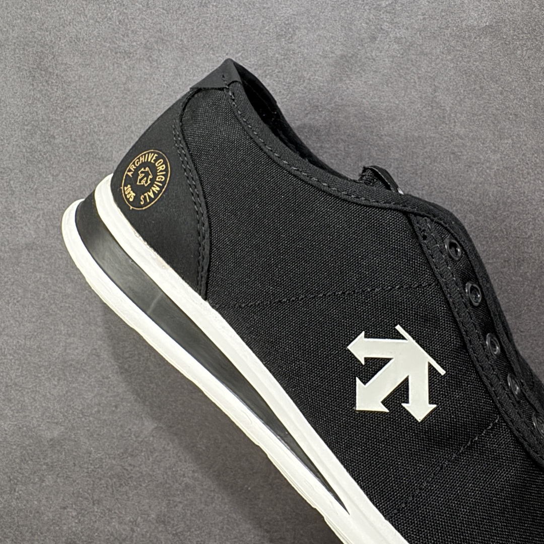 图片[6]-【公司级】DESCENTE Chron Tempo Slip-On 迪桑特 舒适百搭防滑耐磨低帮生活休闲鞋 是一款集复古与现代于一体的低帮跑步鞋 简洁的鞋面不仅彰显出时尚的质感 还适用于多种场合的穿搭 这款鞋子的透气性能极佳 轻质弹性鞋底则提供了良好的舒适度和耐磨性 使你在行走或跑步时都能感受到脚底的柔软与支撑！ 货号：SP123LSN14 尺码：36-45半 编码：JJB220230-选品中心