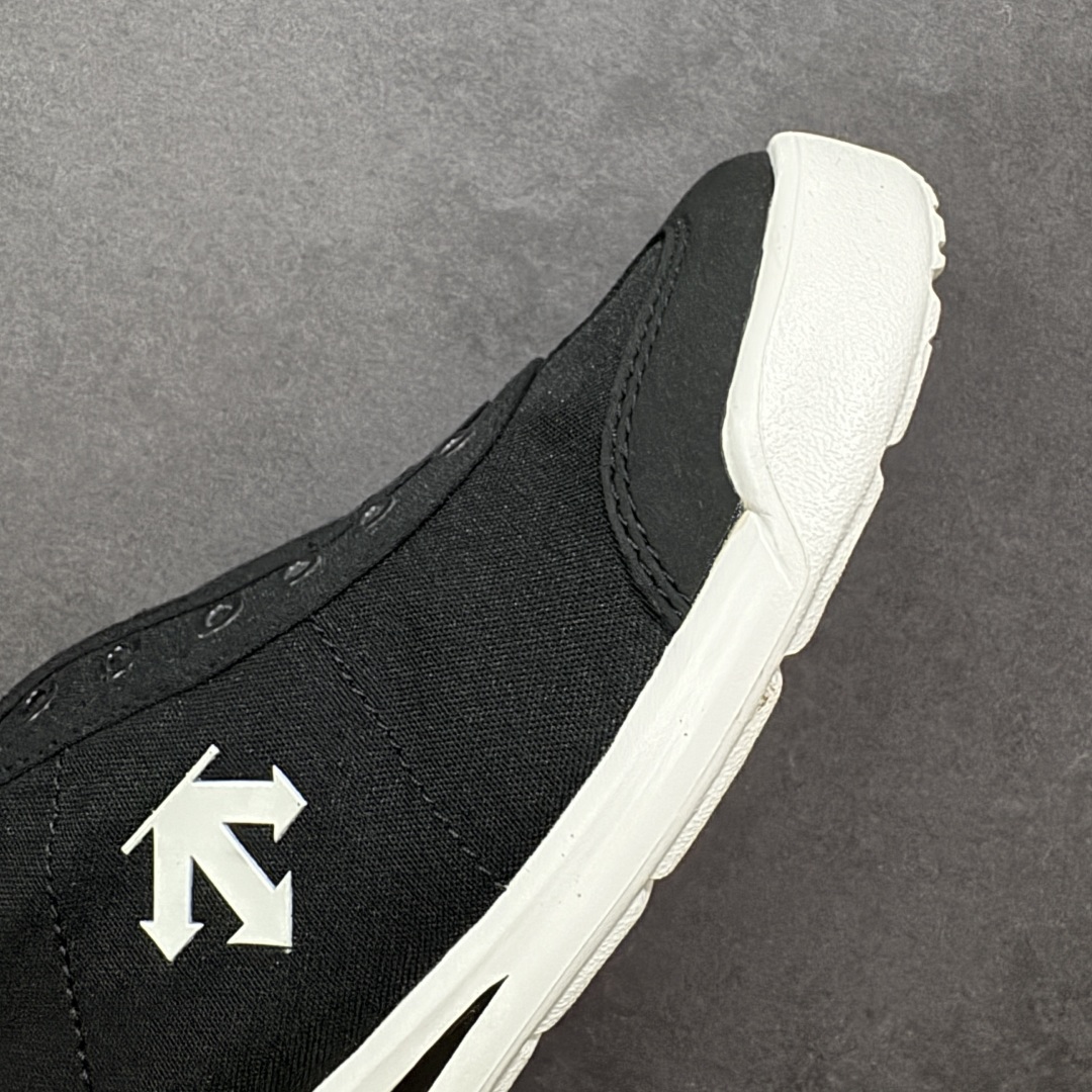 图片[5]-【公司级】DESCENTE Chron Tempo Slip-On 迪桑特 舒适百搭防滑耐磨低帮生活休闲鞋 是一款集复古与现代于一体的低帮跑步鞋 简洁的鞋面不仅彰显出时尚的质感 还适用于多种场合的穿搭 这款鞋子的透气性能极佳 轻质弹性鞋底则提供了良好的舒适度和耐磨性 使你在行走或跑步时都能感受到脚底的柔软与支撑！ 货号：SP123LSN14 尺码：36-45半 编码：JJB220230-选品中心