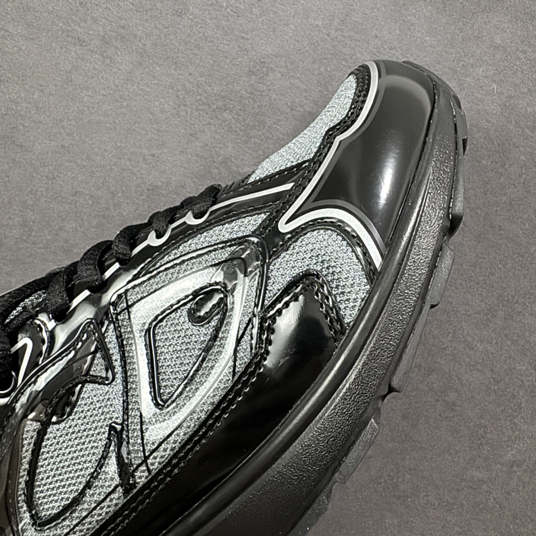 图片[5]-【公司级】Dior 迪奥最新配色B30系列 老爹运动鞋 全新B30运动鞋 顺应复古市场的趋势的 Dad Shoes风格鞋款鞋舌上的Dior标志 也注明了这双鞋是B30的型号！B30运用了质感细腻的皮革和网眼布面材质拼接成鞋身，鞋身两侧有显眼的字母CD 表明身份，鞋身多处线条勾勒细节 让鞋子看起来不那么单调、复古味十足 货号：1116151 尺码：39-46 编码：WEB220230-选品中心