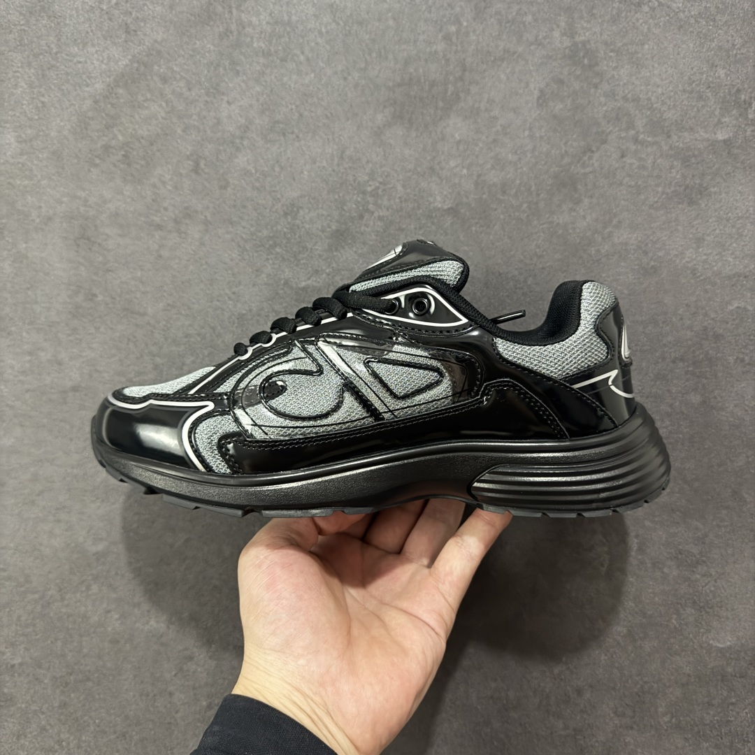 图片[2]-【公司级】Dior 迪奥最新配色B30系列 老爹运动鞋 全新B30运动鞋 顺应复古市场的趋势的 Dad Shoes风格鞋款鞋舌上的Dior标志 也注明了这双鞋是B30的型号！B30运用了质感细腻的皮革和网眼布面材质拼接成鞋身，鞋身两侧有显眼的字母CD 表明身份，鞋身多处线条勾勒细节 让鞋子看起来不那么单调、复古味十足 货号：1116151 尺码：39-46 编码：WEB220230-选品中心