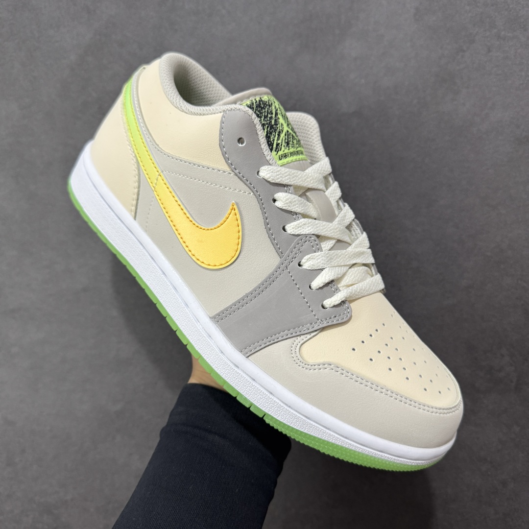 图片[3]-【K版纯原】Air Jordan AJ1 Low 低帮 灰黄 HQ2030-001 全新流水线出品 市场第二梯队最强版 全部原鞋开发 原楦原纸板开发 全鞋电脑针车 原厂内置全掌气垫 原盒内在原标 唯一Zp原版鞋带绑法 免检产品 全新2022版型 全头层皮料 完美零毛边处理 原厂配置全掌气垫 价格定位良心 新配色陆续出货 尺码：36 36.5 37.5 38 38.5 39 40 40.5 41 42 42.5 43 44 44.5 45 46-选品中心