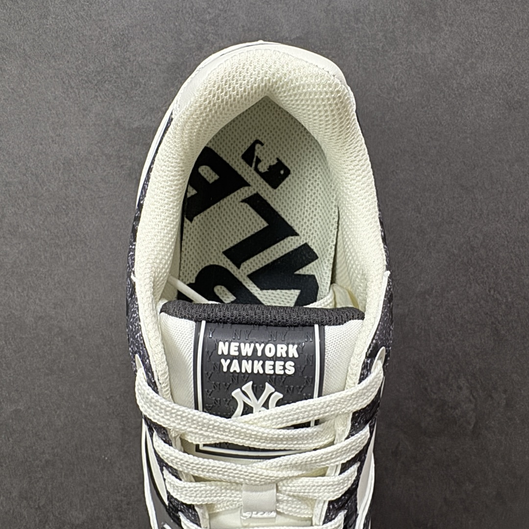 图片[7]-【纯原订单】MLB Chunky Liner Basic NY复古印花学长鞋系列低帮轻量增高厚底百搭休闲运动慢跑鞋板鞋 Korea韩国联名NY美国榄球纽约洋基队限定 市场第一梯队品质 韩国代购版本 MLB专用菱形双针中底布 重点细节中底布带注胶孔 原厂NFC感应吊牌 支持鉴定 一个两位数 原盒原标 全套原楦原纸板原厂数据开发 中韩文保养标贴 绿色防霉片 平台代购专供 独家一比一RB+MD组合大底 高频后跟小人Logo精准对位立体饱满 正确网布加超迁鞋面 转印中底走线紧密 转印Logo工艺表层防刮不掉色 尺码：36 36.5 37.5 38 38.5 39 40 40.5 41 42 42.5 43 44 44.5 45-选品中心