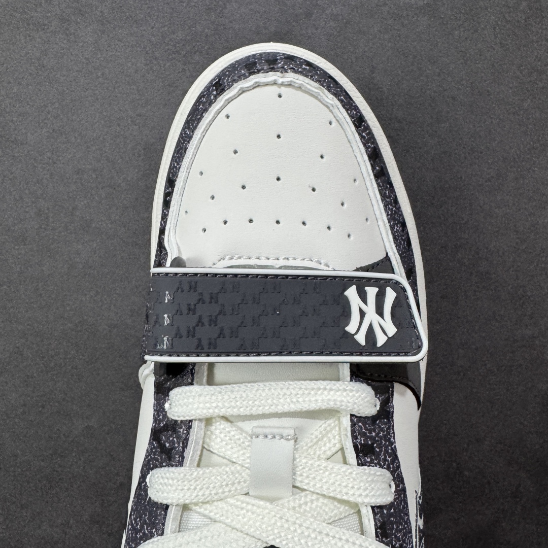 图片[8]-【纯原订单】MLB Chunky Liner Basic NY复古印花学长鞋系列低帮轻量增高厚底百搭休闲运动慢跑鞋板鞋 Korea韩国联名NY美国榄球纽约洋基队限定 市场第一梯队品质 韩国代购版本 MLB专用菱形双针中底布 重点细节中底布带注胶孔 原厂NFC感应吊牌 支持鉴定 一个两位数 原盒原标 全套原楦原纸板原厂数据开发 中韩文保养标贴 绿色防霉片 平台代购专供 独家一比一RB+MD组合大底 高频后跟小人Logo精准对位立体饱满 正确网布加超迁鞋面 转印中底走线紧密 转印Logo工艺表层防刮不掉色 尺码：36 36.5 37.5 38 38.5 39 40 40.5 41 42 42.5 43 44 44.5 45-选品中心
