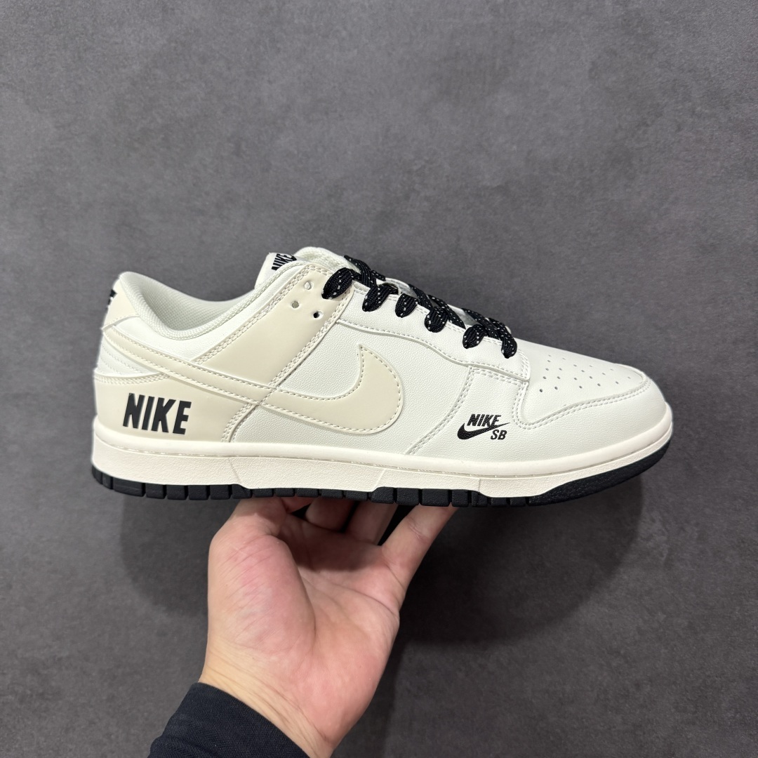【纯原】Nike Dunk SB Low 耐克 SB 低帮 米白黑 鞋身整体以米白色皮革打造,搭配米白色