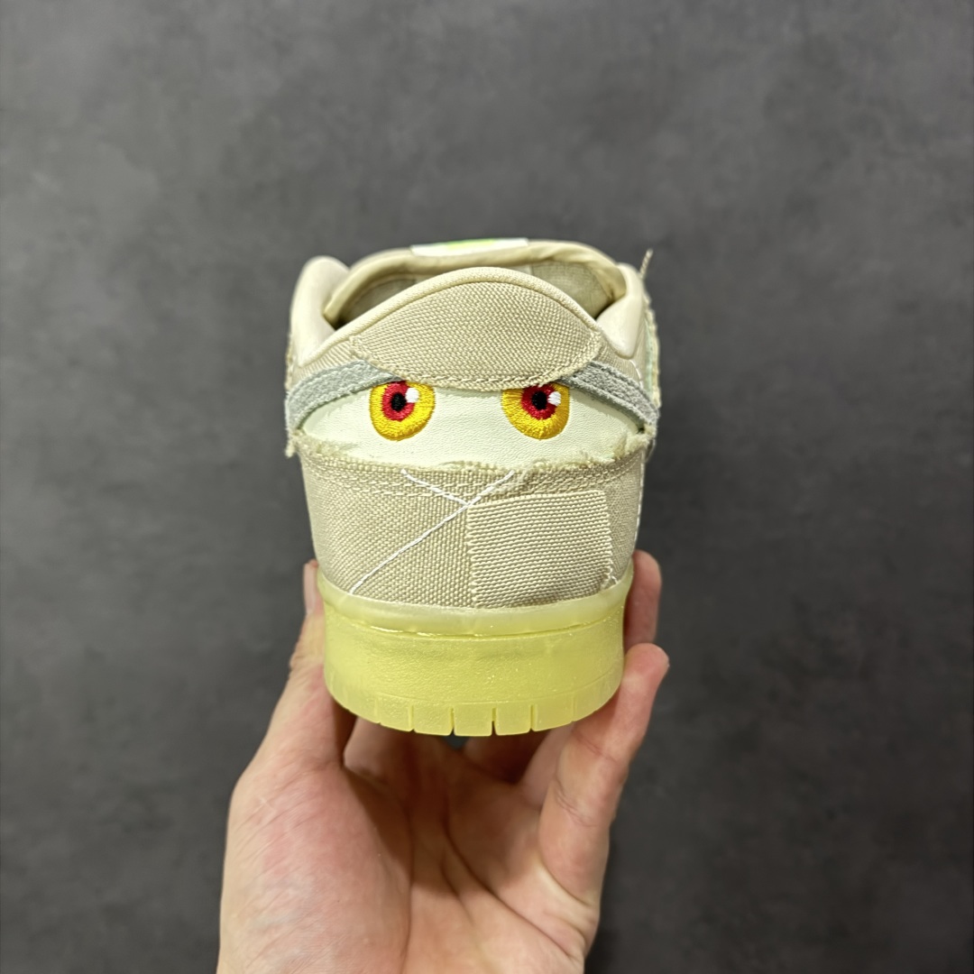 图片[4]-【公司级】Nike SB Dunk Low Pro PRM \”Mummy\” 万圣节 夜光木乃伊 撕撕乐 米白帆布 公司级出品 极力推荐👏 原装头层材料 独家版型蒸餾加工 帶來的是更好的视觉和脚感体验 大厂纯原品质出货 清洁度 电绣工艺 皮料切割干净无任何毛边 细节完美 货号：DM0774 111 尺码：36 36.5 37.5 38 38.5 39 40 40.5 41 42 42.5 43 44 44.5 45 46-选品中心