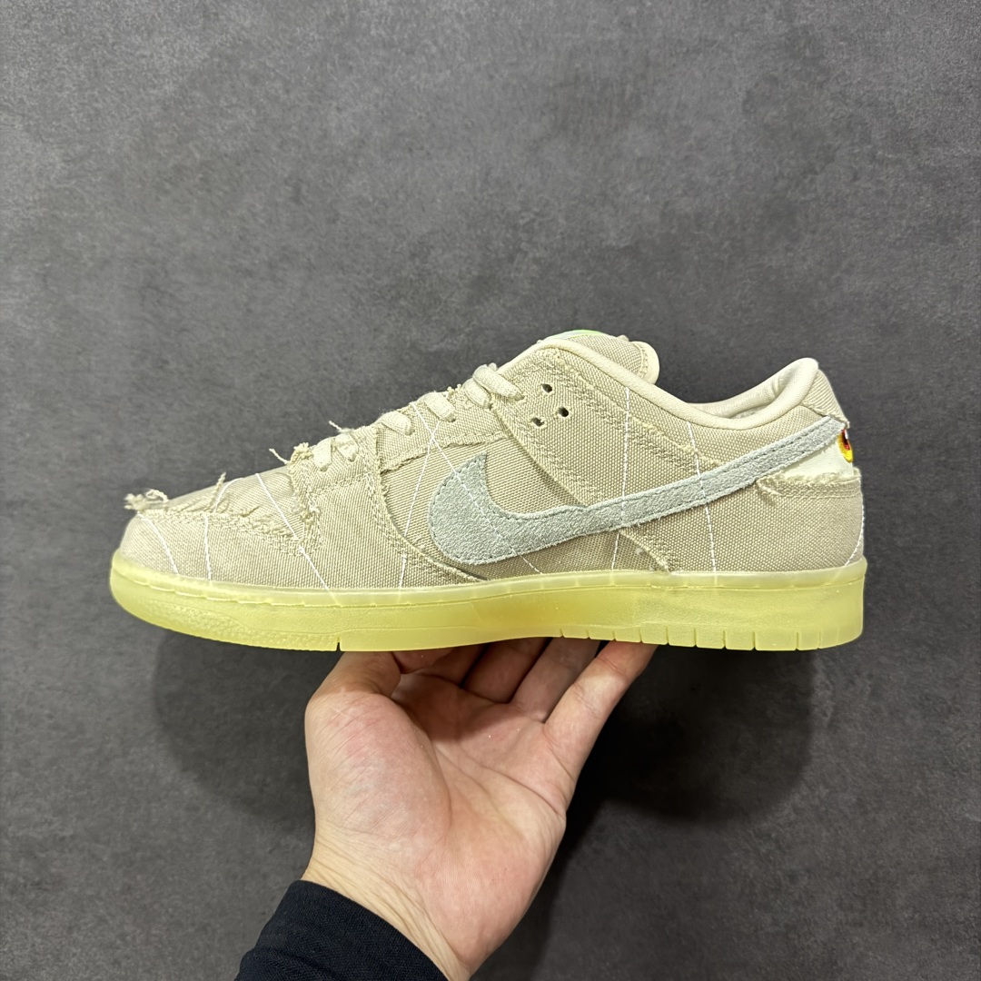 图片[2]-【公司级】Nike SB Dunk Low Pro PRM \”Mummy\” 万圣节 夜光木乃伊 撕撕乐 米白帆布 公司级出品 极力推荐👏 原装头层材料 独家版型蒸餾加工 帶來的是更好的视觉和脚感体验 大厂纯原品质出货 清洁度 电绣工艺 皮料切割干净无任何毛边 细节完美 货号：DM0774 111 尺码：36 36.5 37.5 38 38.5 39 40 40.5 41 42 42.5 43 44 44.5 45 46-选品中心