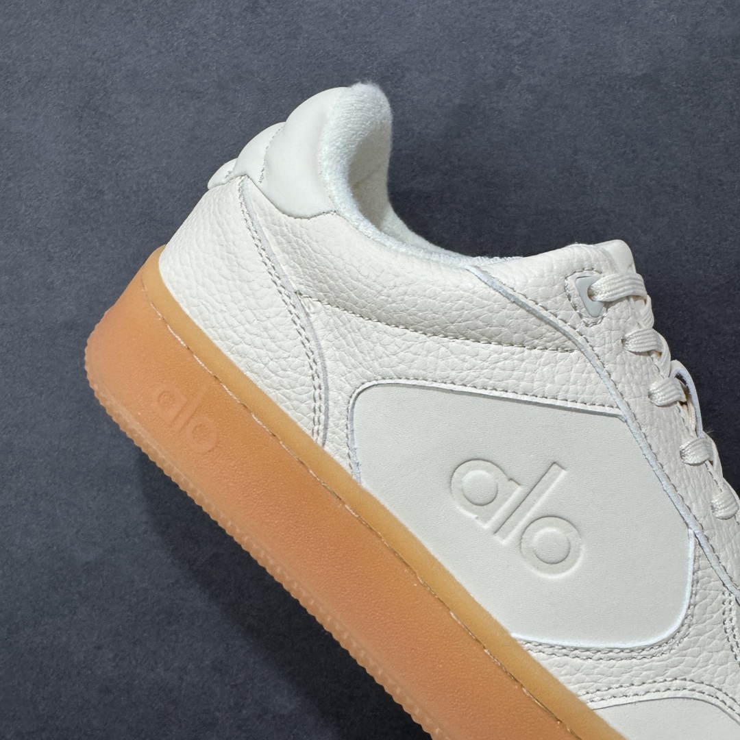 图片[6]-【H11纯原】Alo Yoga Recovery Mode 人气单品 舒适简约防滑耐磨低帮休闲板鞋  #Alo Yoga于2007年创立于洛杉矶，意在传播有意识的运动，同时激发人们的健康意识与创造力。品牌的核心理念在于制作能够带来完美体验的瑜伽服饰与功能性单品，让有意识的运动融入并改变生活。  尺码：36 36.5 37 37.5 38 38.5 39 40 41 41.5 42 42.5 43 44 45-选品中心