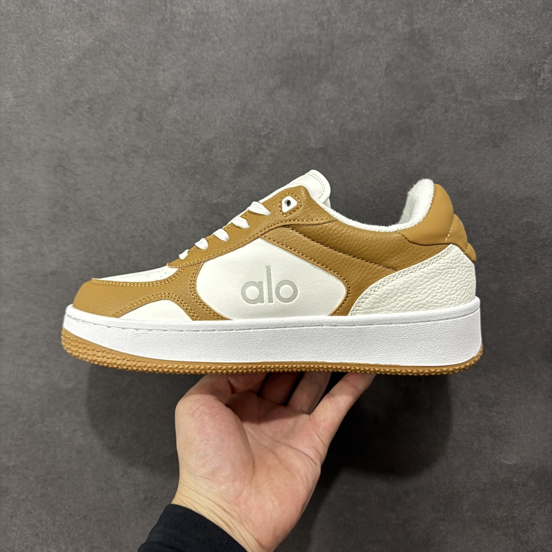 图片[2]-【H11纯原】Alo Yoga Recovery Mode 人气单品 舒适简约防滑耐磨低帮休闲板鞋  #Alo Yoga于2007年创立于洛杉矶，意在传播有意识的运动，同时激发人们的健康意识与创造力。品牌的核心理念在于制作能够带来完美体验的瑜伽服饰与功能性单品，让有意识的运动融入并改变生活。  尺码：36 36.5 37 37.5 38 38.5 39 40 41 41.5 42 42.5 43 44 45-选品中心