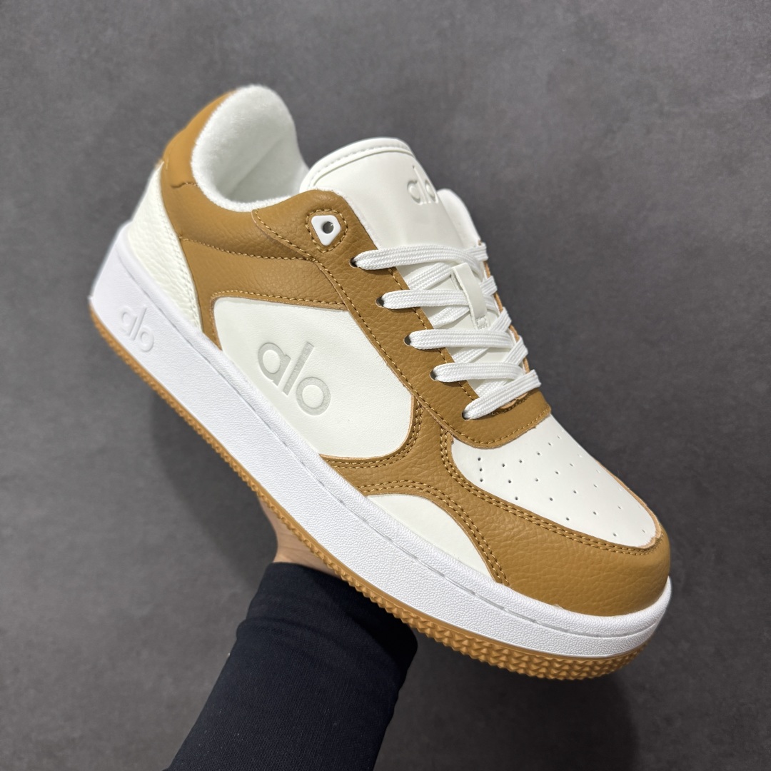 图片[3]-【H11纯原】Alo Yoga Recovery Mode 人气单品 舒适简约防滑耐磨低帮休闲板鞋  #Alo Yoga于2007年创立于洛杉矶，意在传播有意识的运动，同时激发人们的健康意识与创造力。品牌的核心理念在于制作能够带来完美体验的瑜伽服饰与功能性单品，让有意识的运动融入并改变生活。  尺码：36 36.5 37 37.5 38 38.5 39 40 41 41.5 42 42.5 43 44 45-选品中心