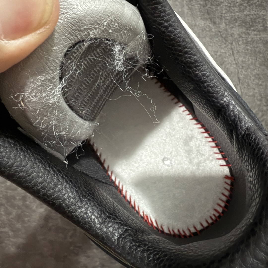 图片[8]-【TOP纯原】CPFM x NK Air Force 1 Low 空军一号系列低帮 纯原生产线出品 经典百搭休闲运动板鞋“联名放大补丁字母”近日，A$AP Bari 在其官方社交媒体上预告了 Cactus Plant Flea Market(CPFM) 和 Nike Air Force 1 Low 的全新配色。 #此次全新推出的紫色和苔藓绿配色，保留了原始黑白版本的标志性风格，均采用皮革鞋面、尼龙鞋舌、带有反光底衬的「AIR SUNSHINE」及同色 AF1 橡胶鞋底。 货号：HJ8463-001 尺码： 40 40.5 41 42 42.5 43 44 44.5 45 46 47.5 48-选品中心