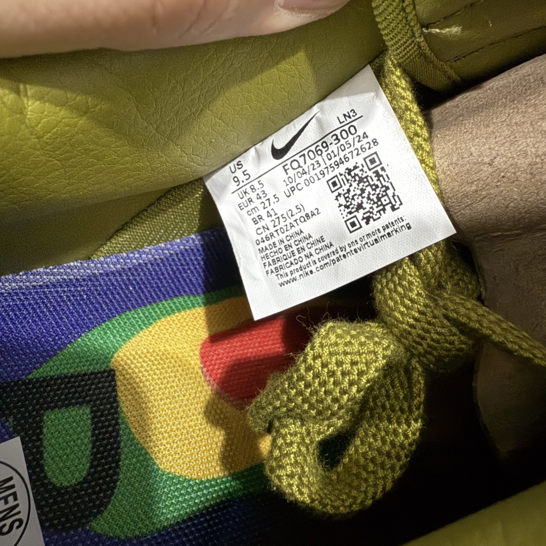 图片[6]-【TOP纯原】CPFM x NK Air Force 1 Low 空军一号系列低帮 纯原生产线出品 经典百搭休闲运动板鞋“联名放大补丁字母”近日，A$AP Bari 在其官方社交媒体上预告了 Cactus Plant Flea Market(CPFM) 和 Nike Air Force 1 Low 的全新配色。 #此次全新推出的紫色和苔藓绿配色，保留了原始黑白版本的标志性风格，均采用皮革鞋面、尼龙鞋舌、带有反光底衬的「AIR SUNSHINE」及同色 AF1 橡胶鞋底。 货号：FQ7069-300 尺码： 40 40.5 41 42 42.5 43 44 44.5 45 46 47.5 48-选品中心