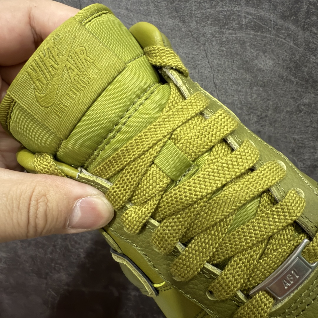 图片[5]-【TOP纯原】CPFM x NK Air Force 1 Low 空军一号系列低帮 纯原生产线出品 经典百搭休闲运动板鞋“联名放大补丁字母”近日，A$AP Bari 在其官方社交媒体上预告了 Cactus Plant Flea Market(CPFM) 和 Nike Air Force 1 Low 的全新配色。 #此次全新推出的紫色和苔藓绿配色，保留了原始黑白版本的标志性风格，均采用皮革鞋面、尼龙鞋舌、带有反光底衬的「AIR SUNSHINE」及同色 AF1 橡胶鞋底。 货号：FQ7069-300 尺码： 40 40.5 41 42 42.5 43 44 44.5 45 46 47.5 48-选品中心