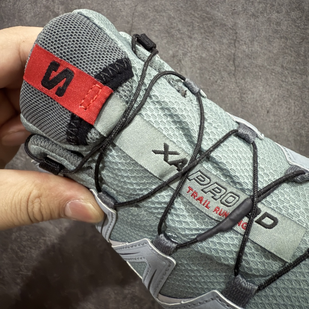 图片[6]-【绿x版】SALOMON XA Pro 3D GTX 萨洛蒙潮流越野机能户外功能鞋 黑蓝色 防水 新配色出货 407894 纯原外贸平台特供订单 耗时半年巨作 全套原纸板楦头开发 原厂特供网布配套加持 确保原汁原味 完美呈现版型 原档数据独家私模五层组合大底 男女鞋同步官方开发至46.5 原装Ortholite轻量化鞋垫 中底布带钢印编号 原厂TPU锁扣 进口港宝加持 后跟自然饱满 还原公司包裹性 鞋面采用SENSIFT贴合技术 全方位贴合包裹脚型 鞋跟部鞋底牵引设计 提供强大的抓地性能 更适应野外崎岖不平的道路 其3D ADVANCED CHASSIS底盘 材料轻量大化 钉齿设计更具稳定性 防护性 鞋底易磨损区运用CONTAGRIP高耐磨材料 应对城市硬质路面长距离跑考验 尺码：36 36.5 37.5 38 38.5 39 40 40.5 41 42 42.5 43 44 44.5 45 46 46.5-选品中心