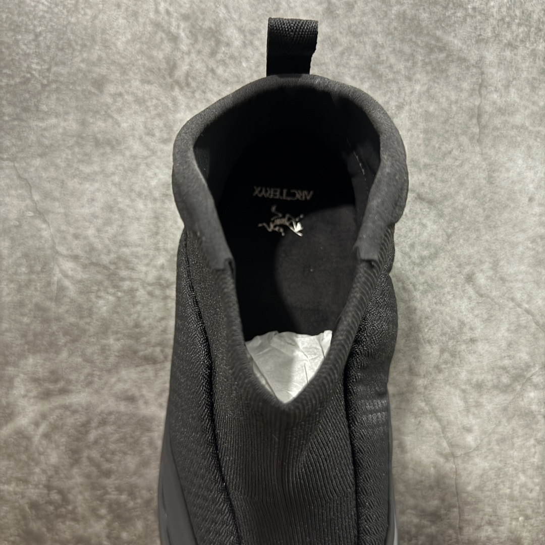 图片[8]-【公司级】ArcTeryx kragg 2024 始祖鸟新款高帮休闲鞋户外运动鞋袜子鞋 采用耐磨防滑鞋底 搭配3cm内增高 柔软鞋垫 上脚轻盈舒适，减震效果强悍，简约的网眼透气材料加一脚蹬设计穿脱方便，颜色百搭， 低调简单，上脚舒适轻便包裹性强无负重感，四季百搭！ 尺码： 39 40 41 42 43 44-选品中心