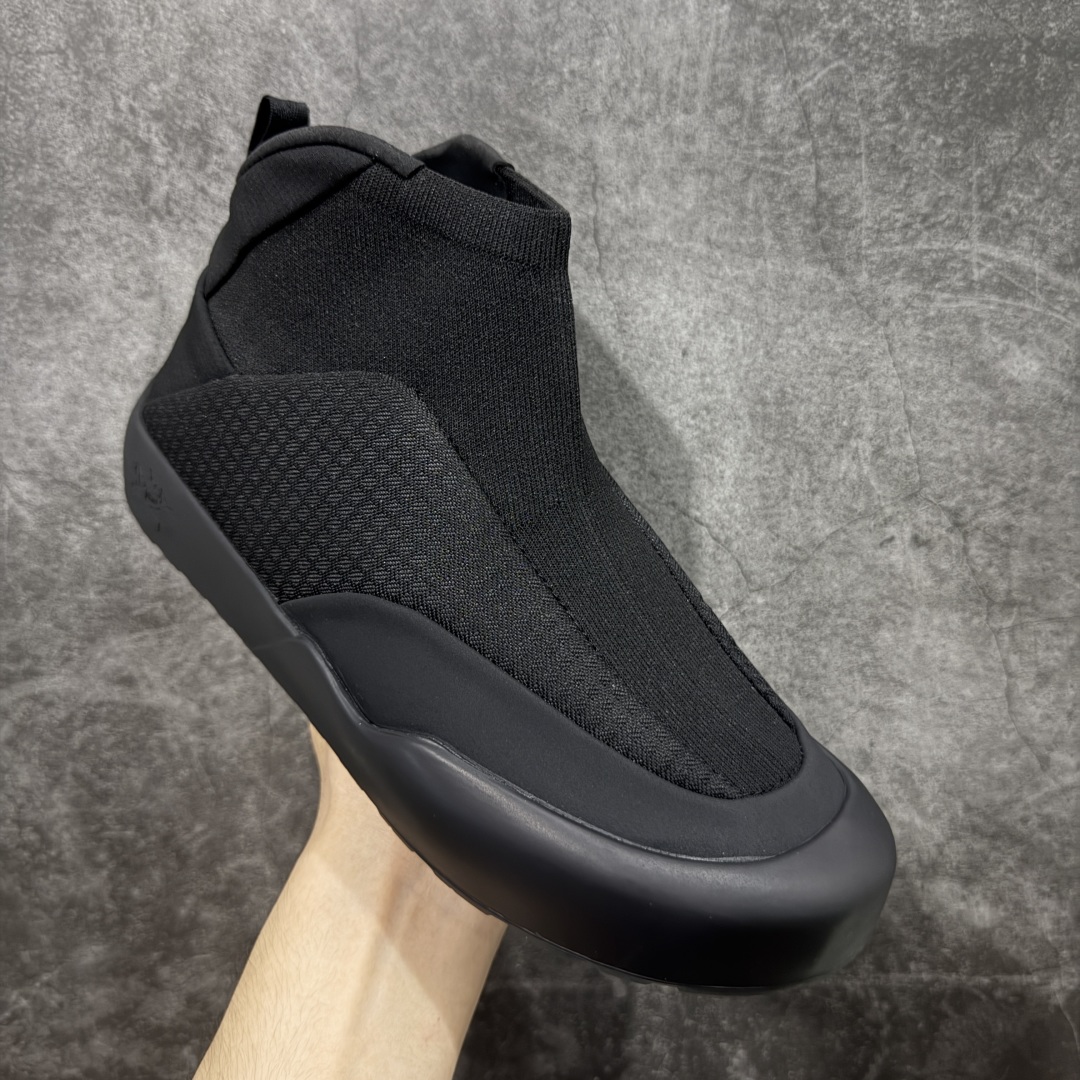 图片[3]-【公司级】ArcTeryx kragg 2024 始祖鸟新款高帮休闲鞋户外运动鞋袜子鞋 采用耐磨防滑鞋底 搭配3cm内增高 柔软鞋垫 上脚轻盈舒适，减震效果强悍，简约的网眼透气材料加一脚蹬设计穿脱方便，颜色百搭， 低调简单，上脚舒适轻便包裹性强无负重感，四季百搭！ 尺码： 39 40 41 42 43 44-选品中心