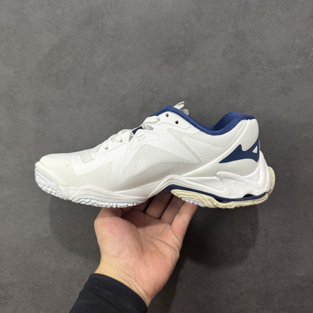 图片[2]-【公司级】美津浓Mizuno Wave Lightning Z8 闪电Z8系列低帮排球羽毛球运动鞋 升级原楦原纸版开发 #采用高频热熔网织布鞋面材质 #后掌wave物理镂空设计 #外置特殊防滑耐磨橡胶大底 货号：V1GA240061 尺码：36 36.5 37.5 38 38.5 39 40 40.5 41 42 42.5 43 44 45 编码：LNH280290-选品中心